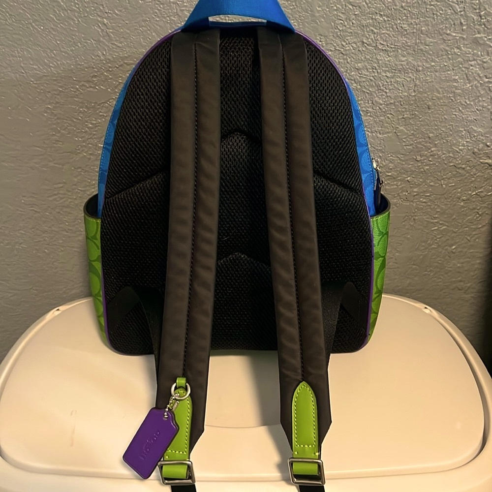 🌈 COACH RARE Court Backpack In Blocked Signature Canvas Colorblock MINT!! 💜💙💚💖 - Picture 4 of 17